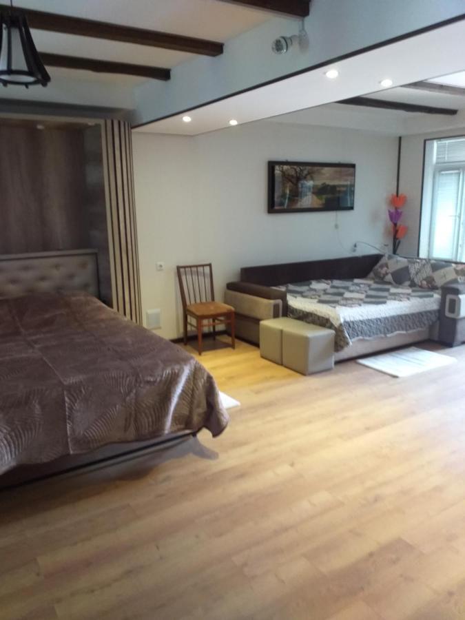 Apartment B O R A Tsqaltubo Exteriör bild